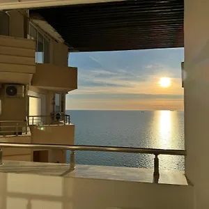 Beachfront Marilyn Appartement Durrës
